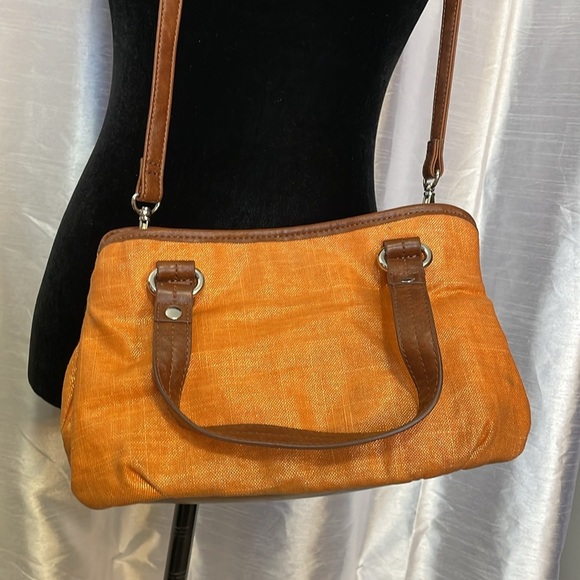 Relativity Linen Metallic Orange Shoulder Hand Bag - Picture 3 of 10